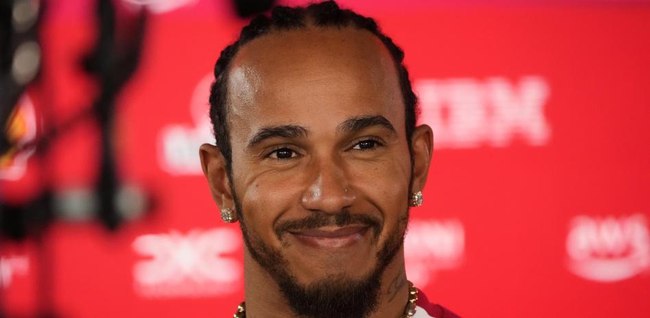 Lewis Hamilton vendió su millonaria colección de autos por este inesperado motivo
