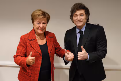El FMI respaldó el programa económico del Gobierno argentino tras la derrota electoral