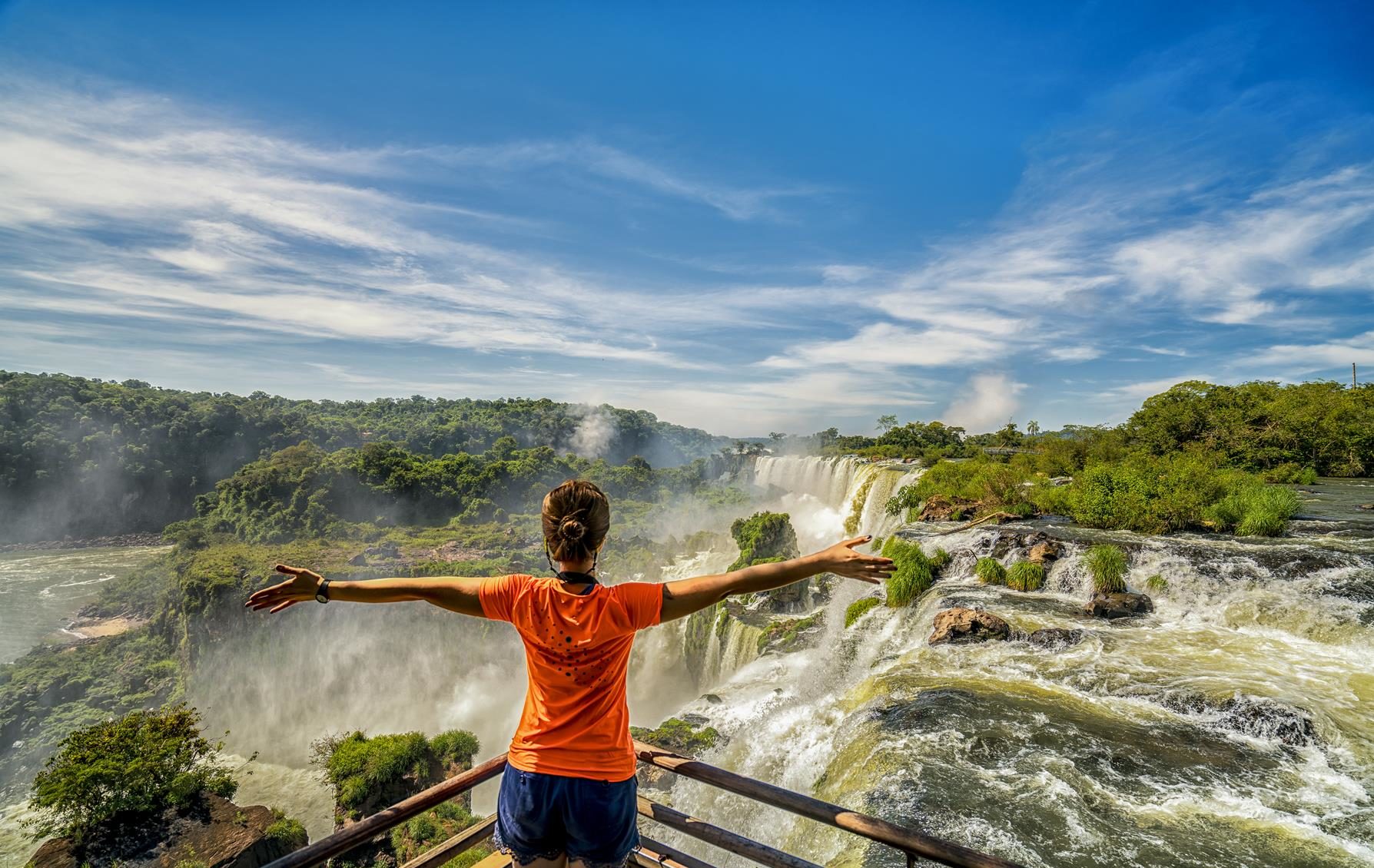 Parque Nacional Iguazú: autorizan la realización de “microeventos”